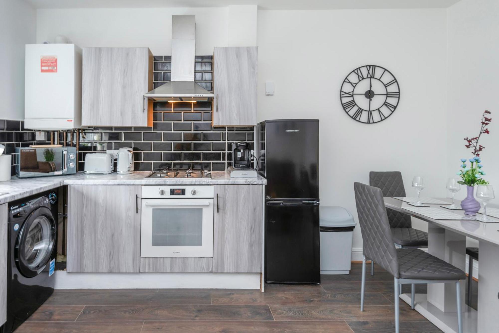 Modern Family Home W/Wi-Fi, Netflix, Self Check-In Londýn Exteriér fotografie